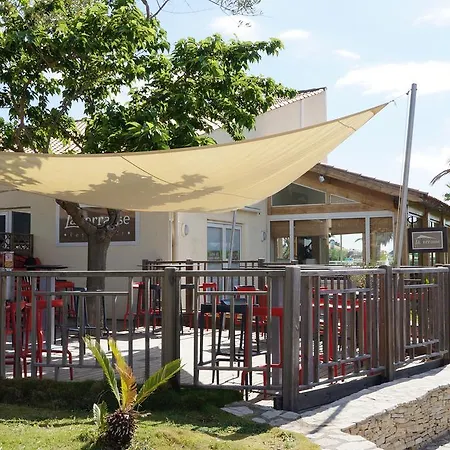 Village Club Domaine De L'espagnac Агд
