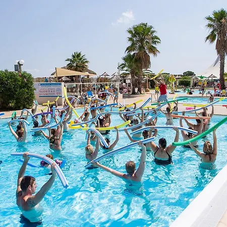 Village Club Domaine De L'espagnac Агд